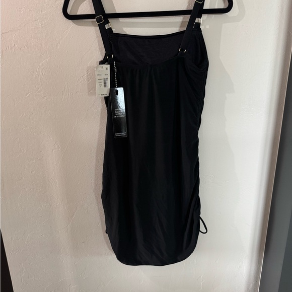 Elegant Black One Piece bathing suit - Picture 5 of 6